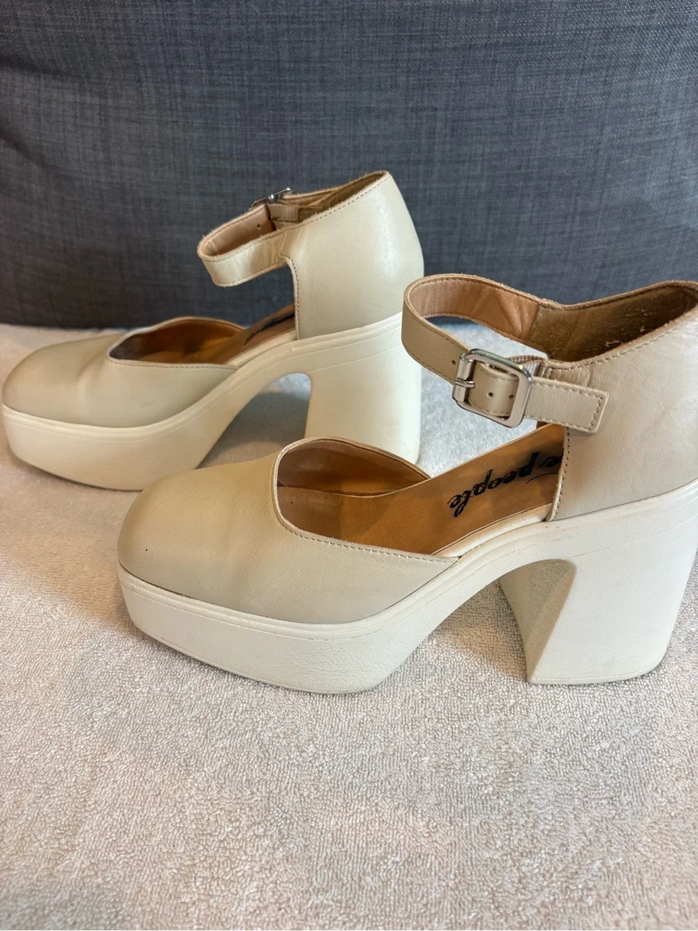 Free People Gwen Leather Mary Jane Platform Heels Moonlight White Sz 7